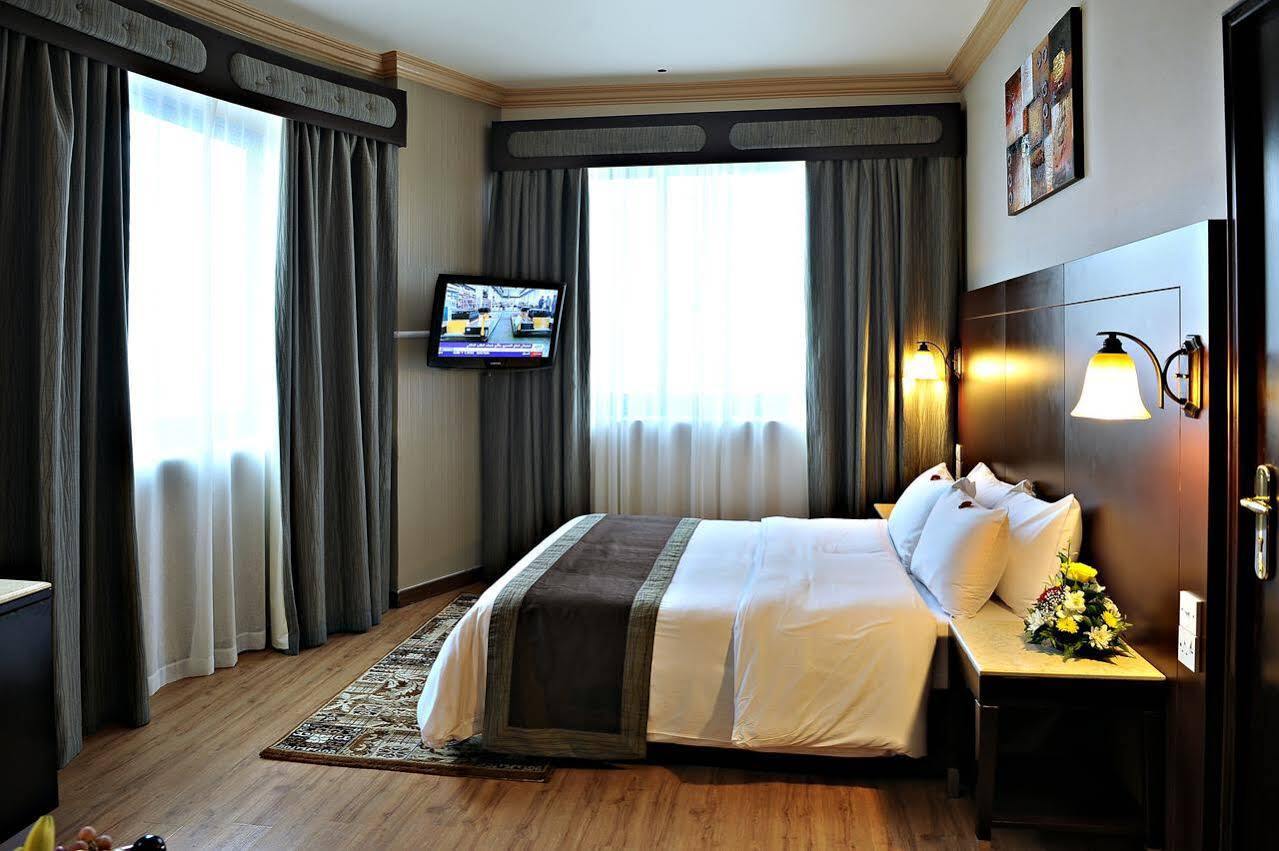 Signature Inn Al Riqqa 迪拜 外观 照片