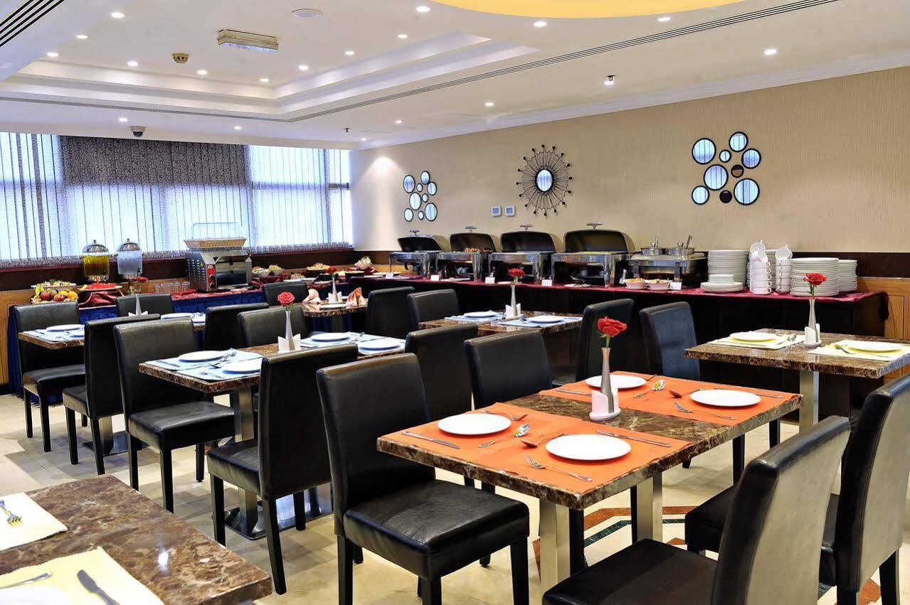 Signature Inn Al Riqqa 迪拜 外观 照片