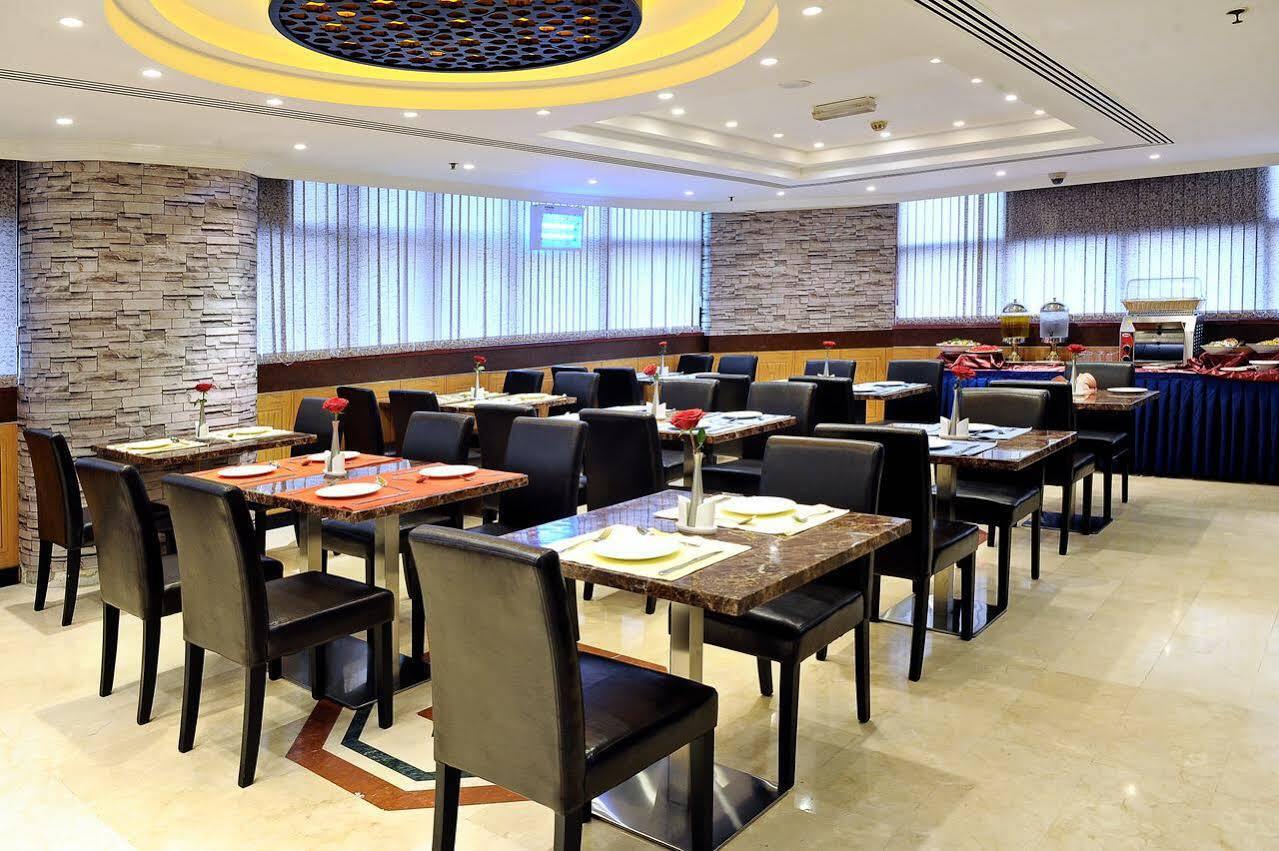 Signature Inn Al Riqqa 迪拜 外观 照片